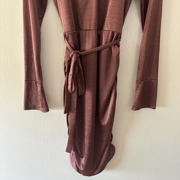 Louna Revolve Satin Mauve Brown Jersey Shirt Ruched Collared Mini Dress‎ Small - Picture 4 of 9